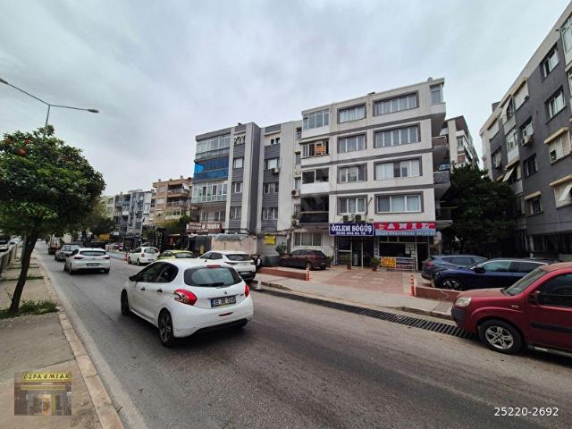 Karabağlar, İzmir içerisinde satılık Dükkan