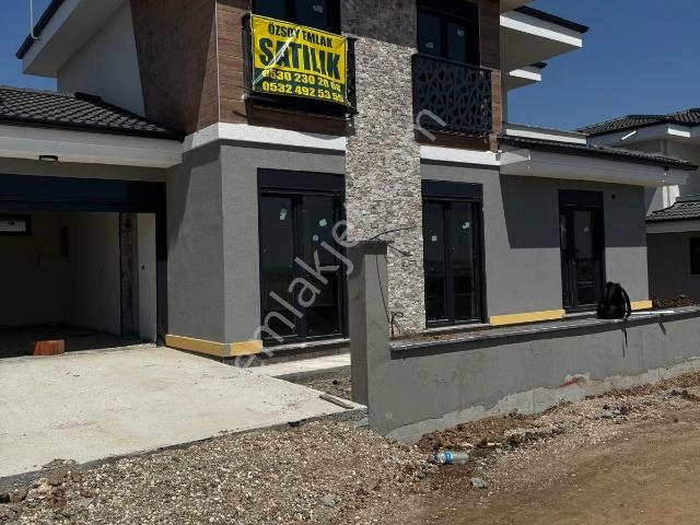 Edirne Merkez içerisinde satılık Villa