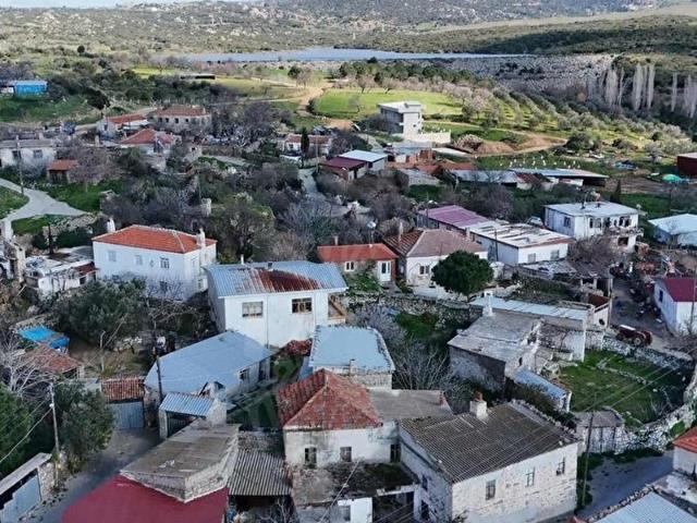 Alemşah, Ezine içerisinde satılık Arsa
