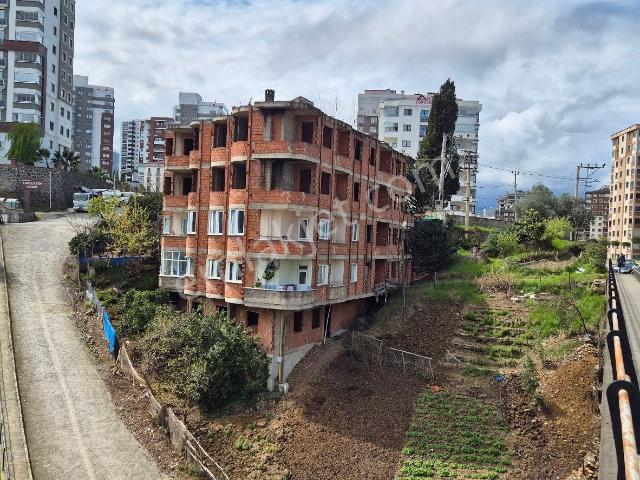 Akçaabat, Trabzon içerisinde satılık Bina