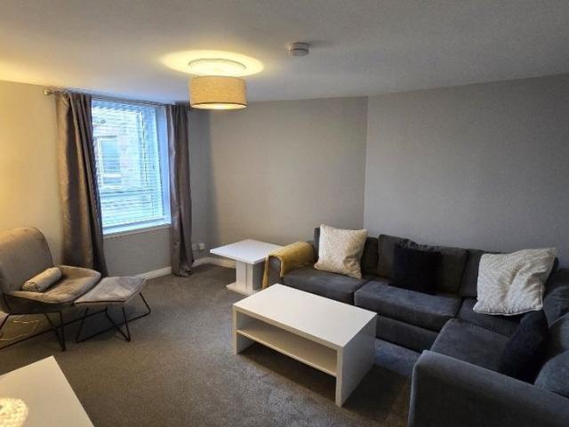 Apartment for rent in Ferryhill, Ballindoch