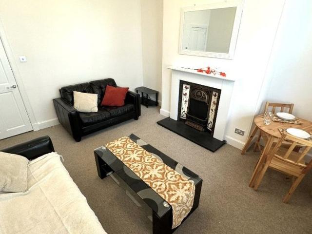 Apartment for rent in Ferryhill, Ballindoch