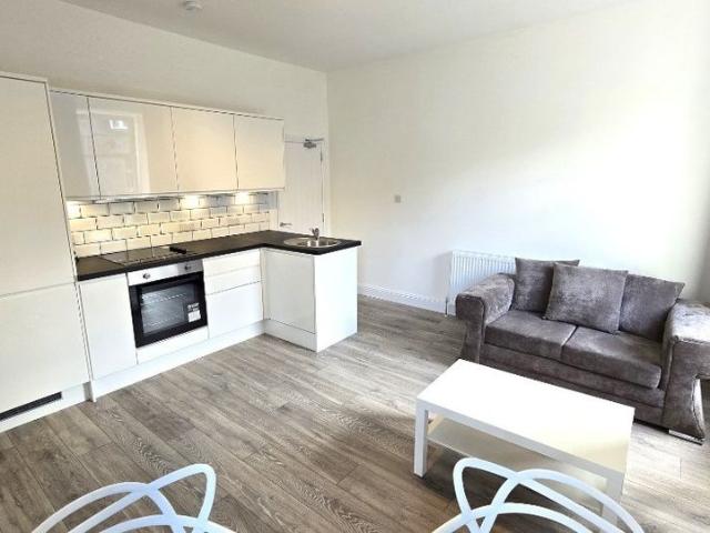 Apartment for rent in Ferryhill, Ballindoch