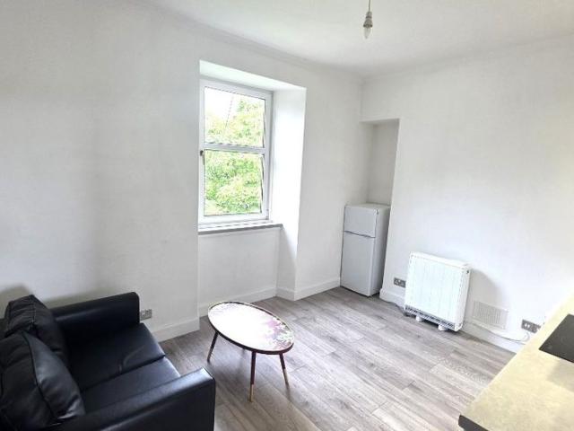 Apartment for rent in Ballindoch, Scotland