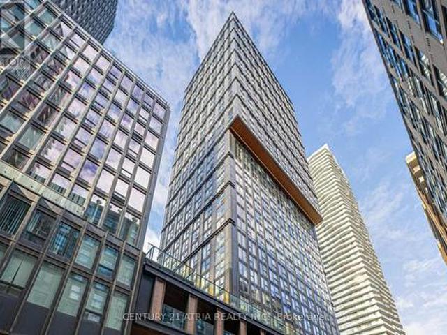 Condo for sale in Toronto Centre, Toronto