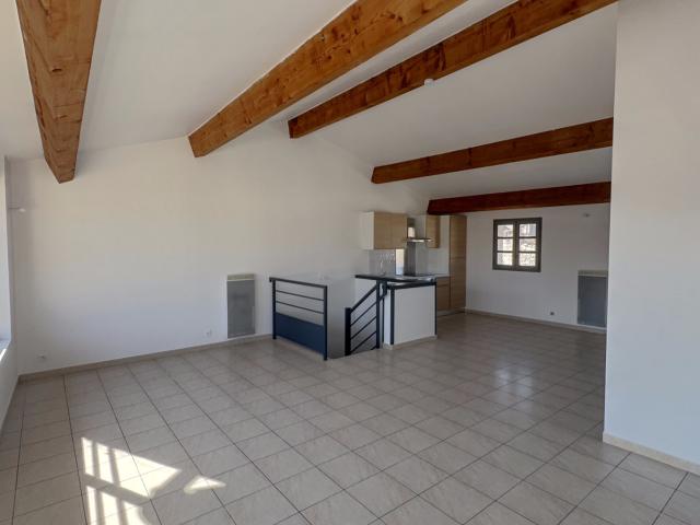 Duplex location à Nîmes, Beaucaire