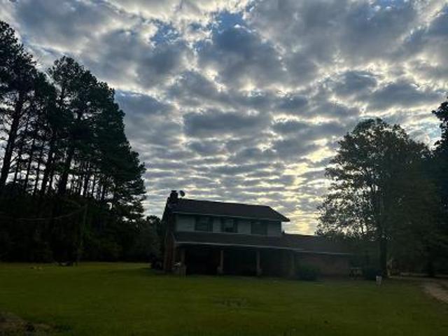 House for sale in Starkville