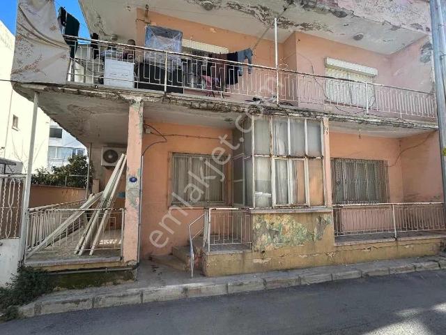 Bornova, İzmir içerisinde satılık Villa