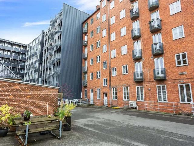 Erhvervsejendom til leje i Frederiksberg C, Brøndby