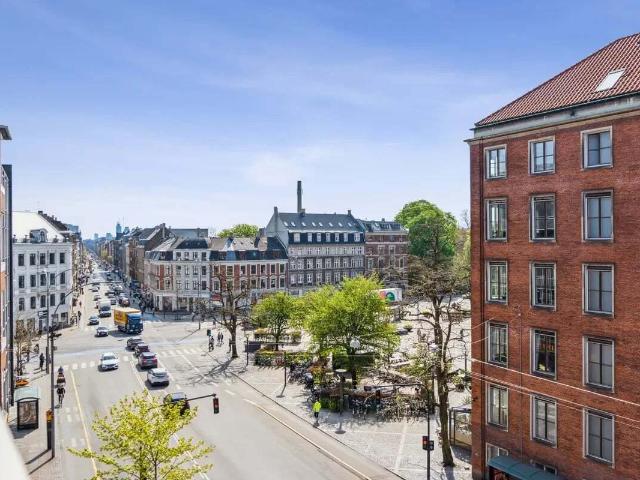 Erhvervsejendom til leje i Frederiksberg C, Brøndby