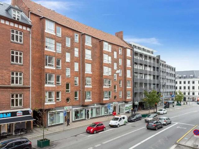 Erhvervsejendom til leje i Frederiksberg C, Brøndby