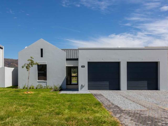 House for rent in Suider-Paarl, Drakenstein Local Municipality