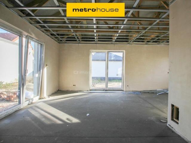 Dom na sprzedaż w Pabianice, Łódzkie