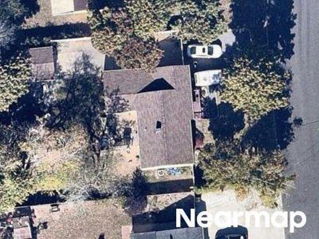House for sale in Bellport