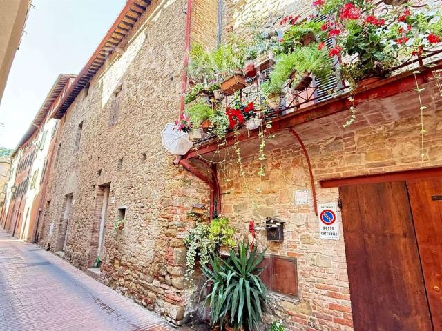 Casa in vendita a Caselle, Paciano