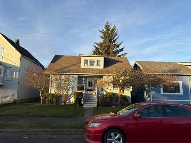 House for sale in Hoquiam, Washington