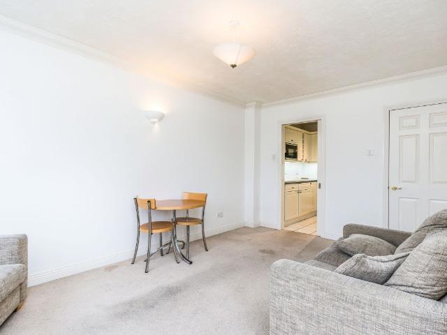 Apartment for rent in Ocean Village, Southampton