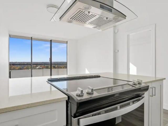 Apartment for rent in Vancouver, British Columbia