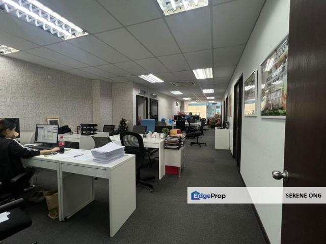 Shop for sale in Petaling, Damansara Damai