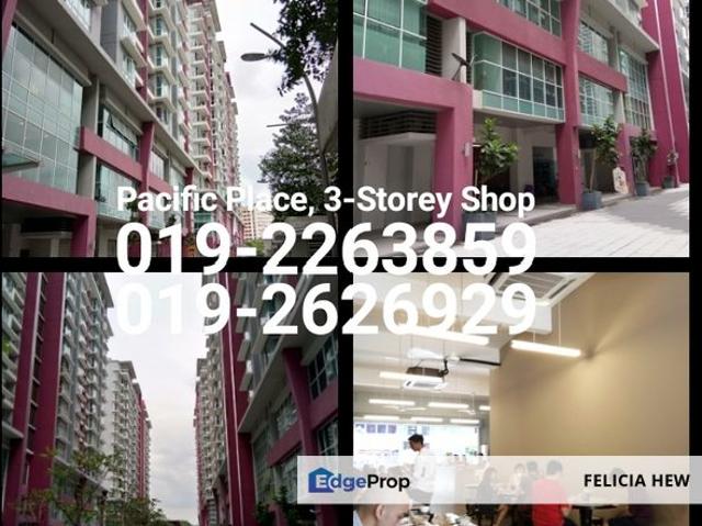 Shop for sale in Petaling, Damansara Damai