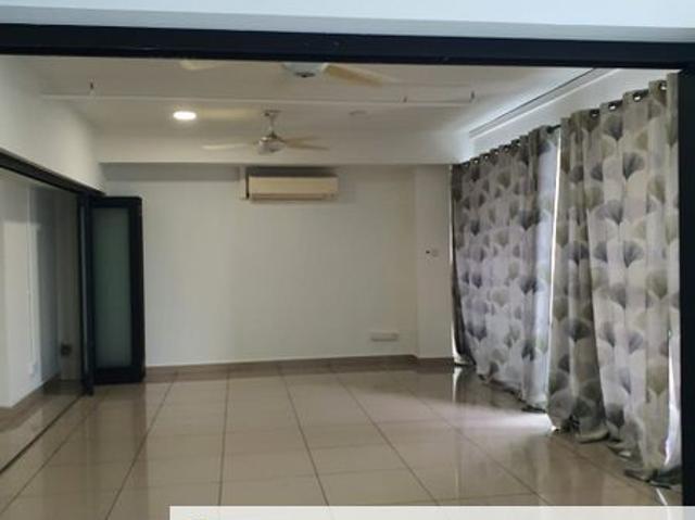Shop for sale in Petaling, Damansara Damai