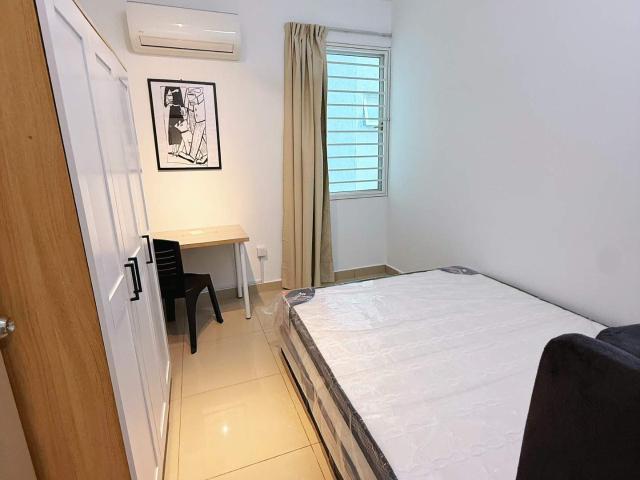 Room for rent in Petaling, Damansara Damai