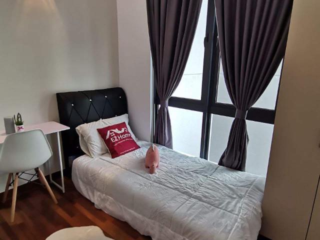 Room for rent in Petaling, Damansara Damai