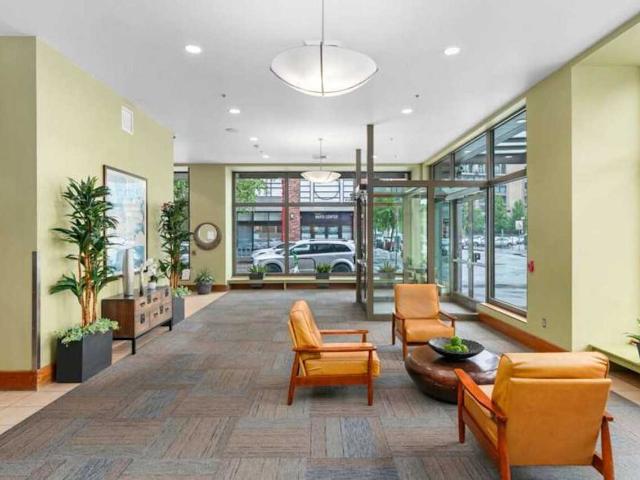Apartment for rent in Chinatown, Portland