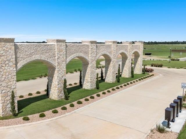 Land for sale in Lorena, Texas