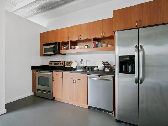 Apartment for rent in Canoga Park, California