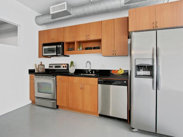 Apartment for rent in Canoga Park, California
