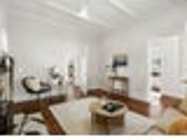 House for sale in Avondale