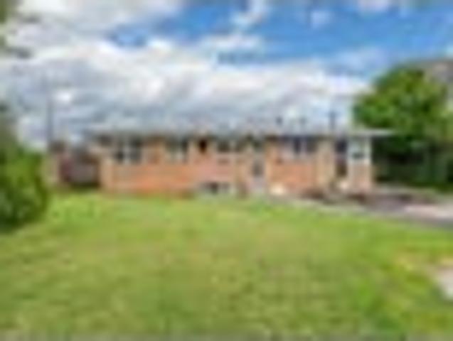 House for sale in Deanwell, Hamilton City