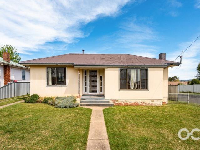 House for sale in Glenroi, Orange