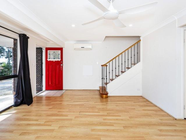 Townhouse for sale in Fernbrook, Queensland