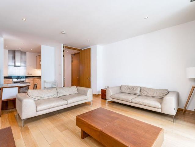 Apartment to rent in Bluebell, North Tipperary
