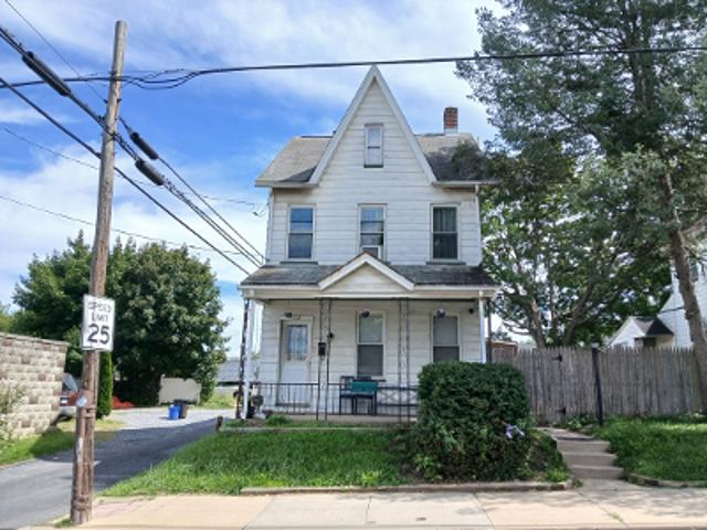 House for sale in Easton, Northampton County