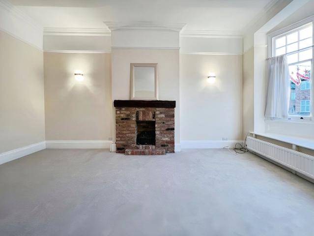 Apartment for rent in Gerrards Cross, Denham