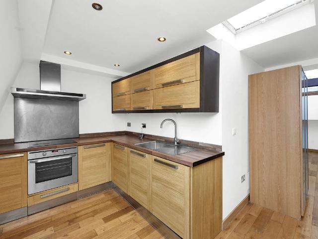 Studio for rent in Angel, Greater London