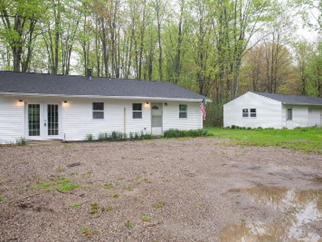 House for sale in Geneva, Ohio
