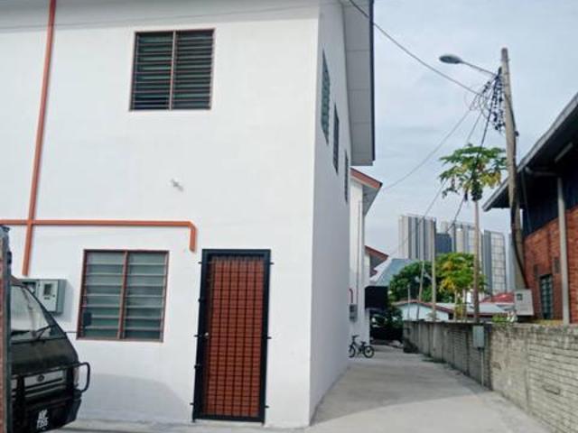 Terraced House for rent in Country Heights Damansara, Kuala Lumpur