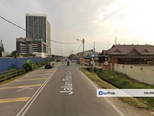 Shop for rent in Alam Impian, Selangor