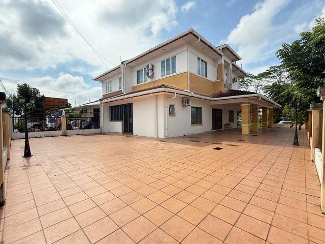 Residential House for sale in Kuching