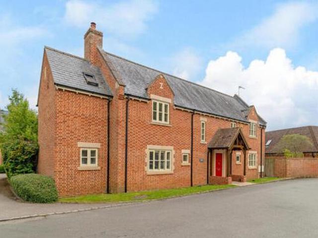 House for sale in City of London, Greater London