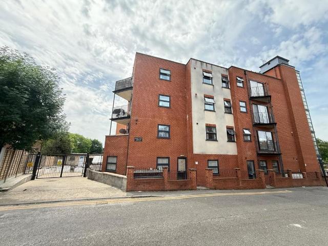 Apartment for rent in London Borough of Harrow, Greater London