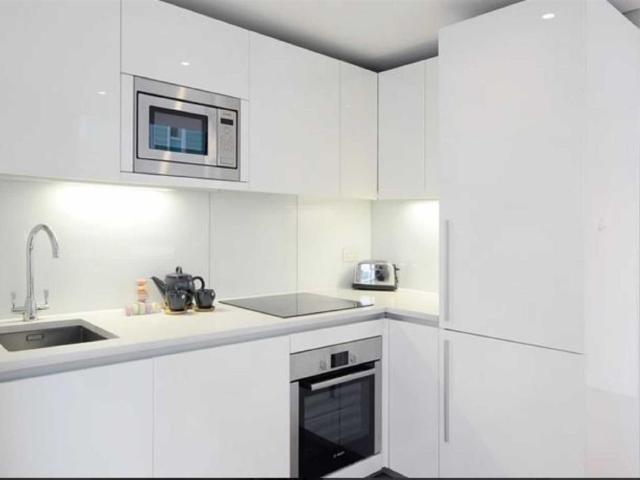 Apartment for rent in Paddington, Greater London