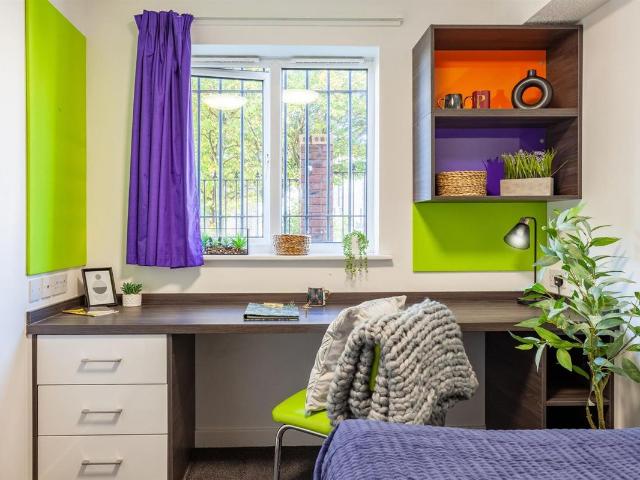 Apartment for rent in Calderstones
