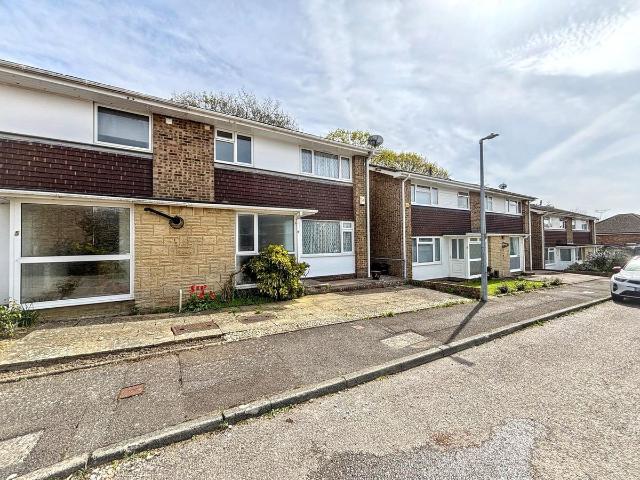 House for rent in Sidley, Heathlands