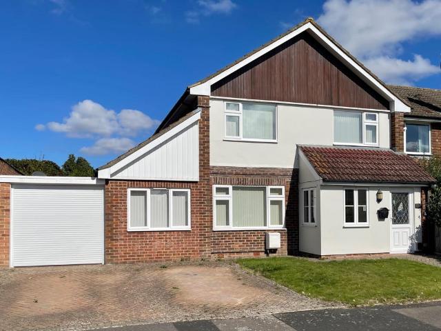 House for rent in Charlton, Dromore