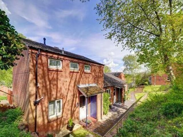 House for sale in Oakenshaw, Redditch